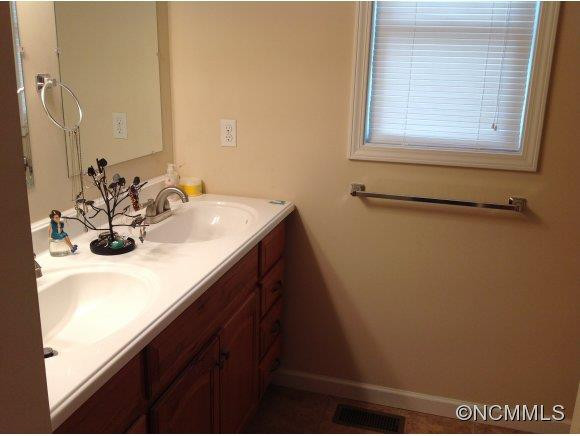 8 Makay Drive - Photo 15