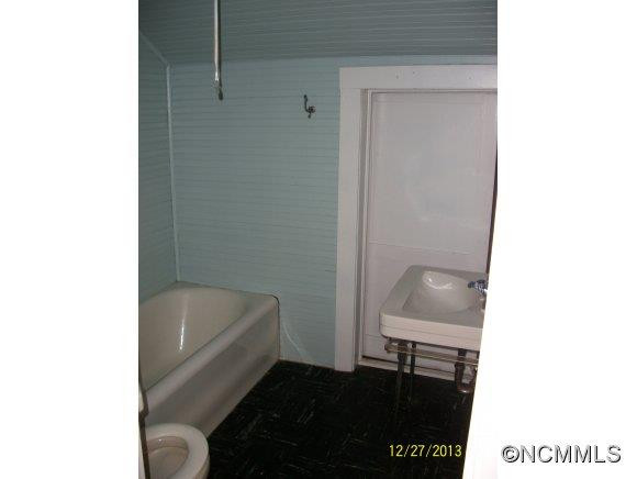 60 Freeman Hill Road - Photo 16