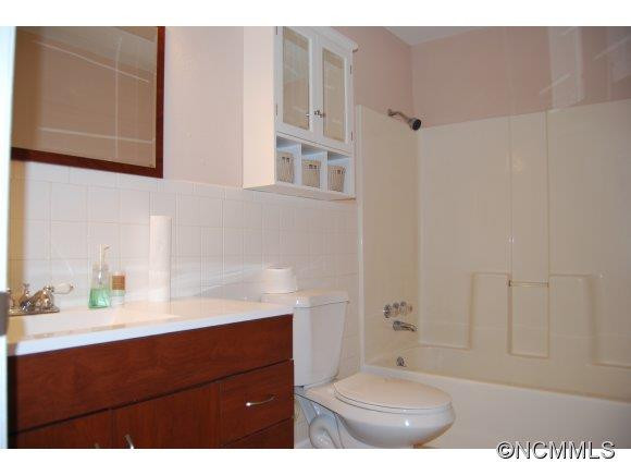 309 Ash Street - Photo 8
