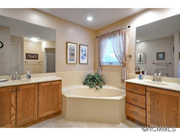 301 Golfside Drive - Photo 10