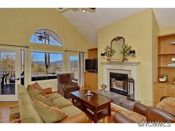 1001 Stone Drive - Photo 2