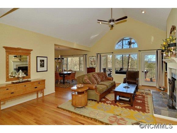 1001 Stone Drive - Photo 3
