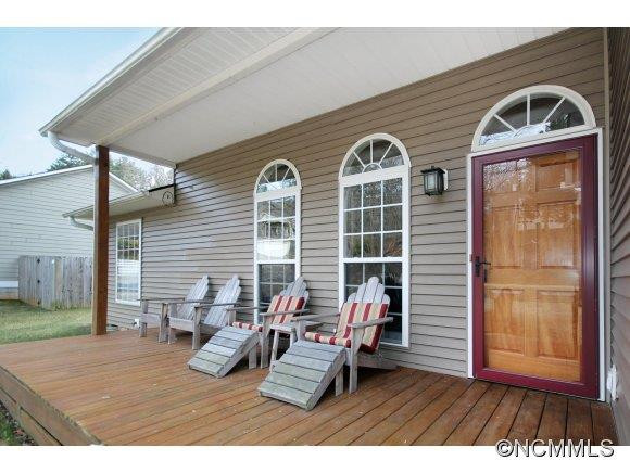 2 Bassett Road - Photo 2