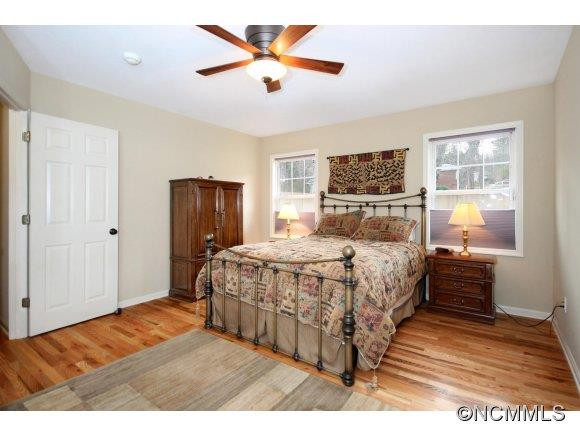 2 Bassett Road - Photo 15