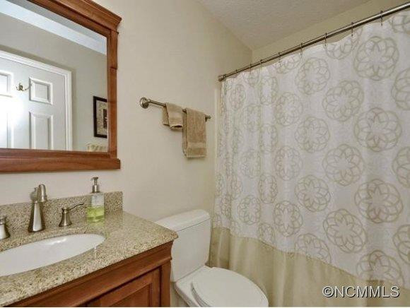 301 ROSEWOOD LANE - Photo 14