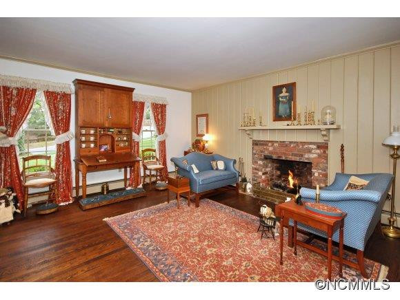 445 Kimberly Avenue - Photo 3