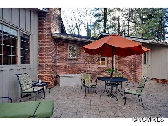 201 Waynewood Drive - Photo 12