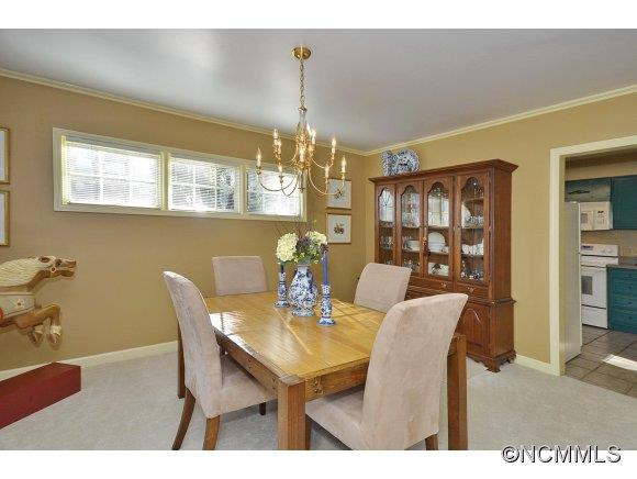 201 Waynewood Drive - Photo 6