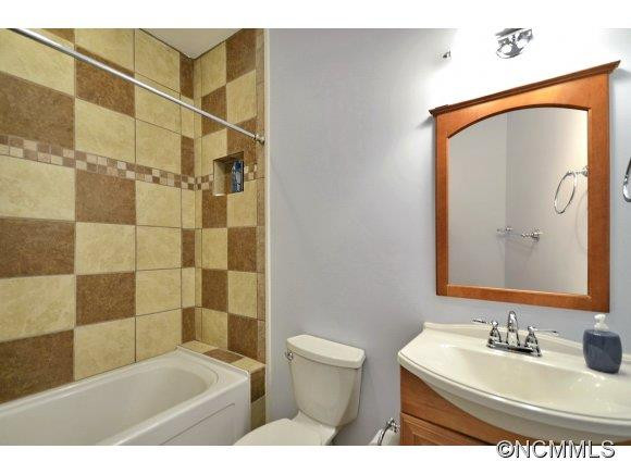 415 Methodist Drive - Photo 12