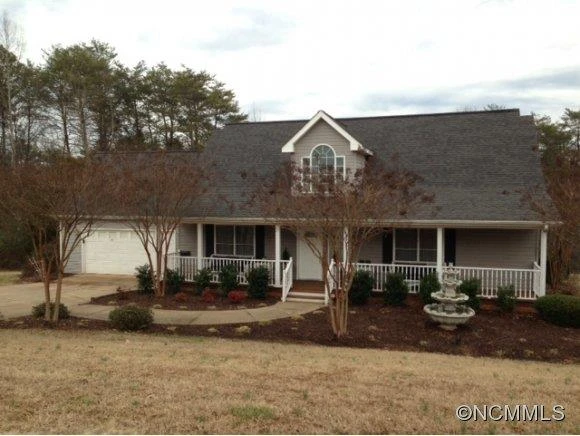 118 Country Woods Drive