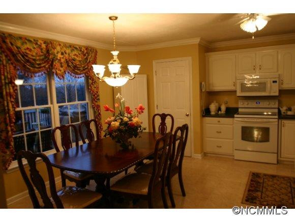 118 Country Woods Drive - Photo 6