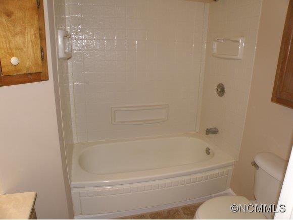 1142 Charlotte Hwy - Photo 11