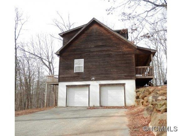 3633 Howard Gap Road - Photo 5