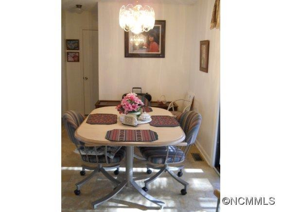 33 Resada Drive - Photo 4