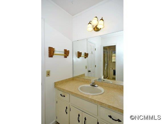 395 Hugh Massie Road - Photo 16