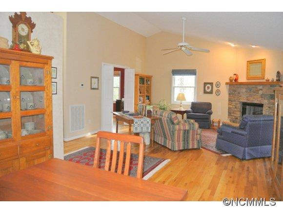 118 Usgewi Court - Photo 8