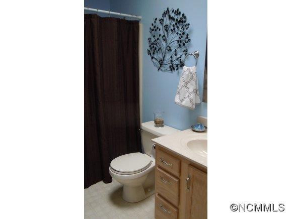 120 Haywood Knolls Drive - Photo 13