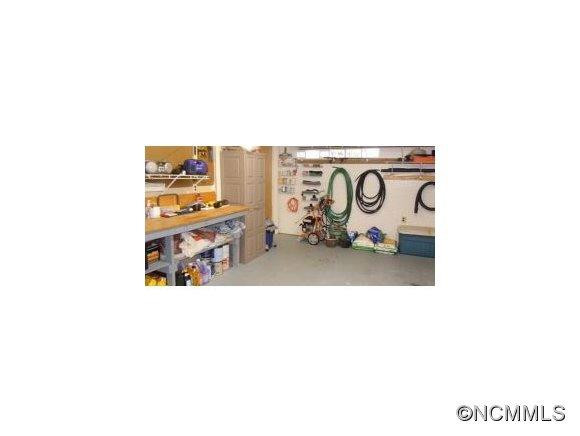 120 Haywood Knolls Drive - Photo 15