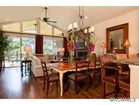 232 Alexander Drive - Photo 2