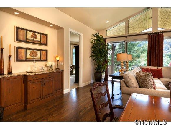 232 Alexander Drive - Photo 5