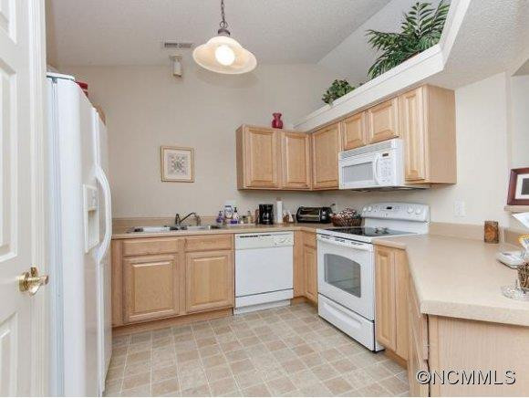 34 COTTAGE RIDGE ROAD - Photo 7