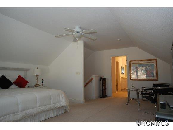 80 Mountain Meadow Circle - Photo 13