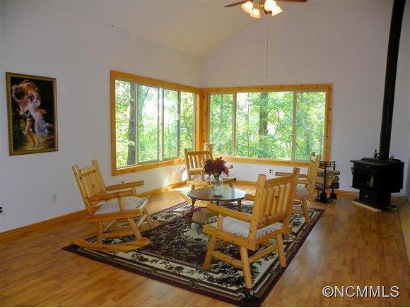 307 Peartree - Photo 8