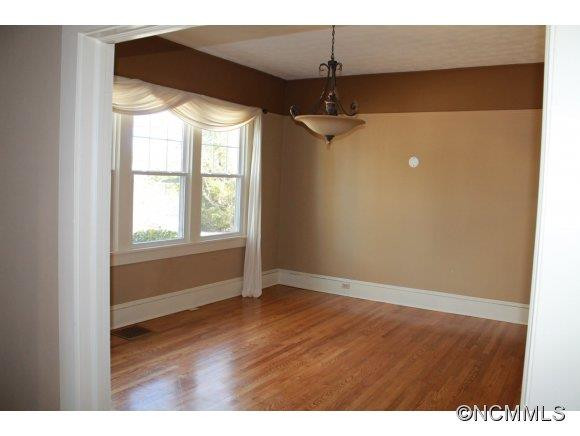 405 Shepherd Street - Photo 5