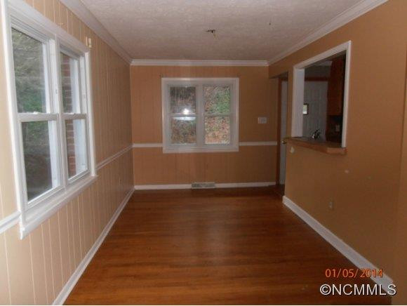 738 Gallimore Road - Photo 4