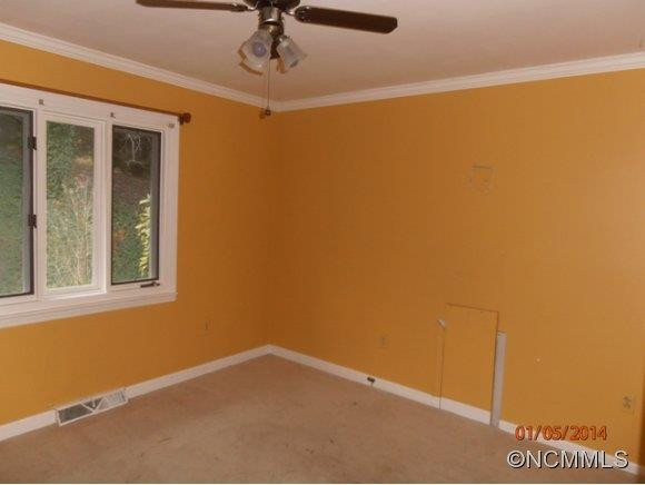 738 Gallimore Road - Photo 8