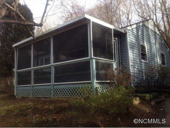 238 London Road