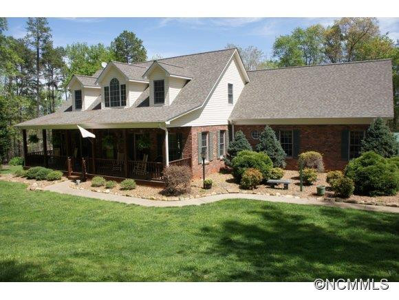 163 Summit Lane