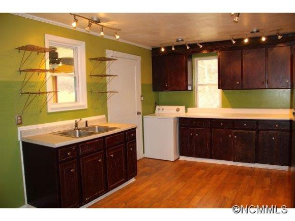 276 Sunset Boulevard - Photo 6