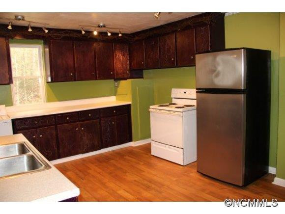 276 Sunset Boulevard - Photo 7