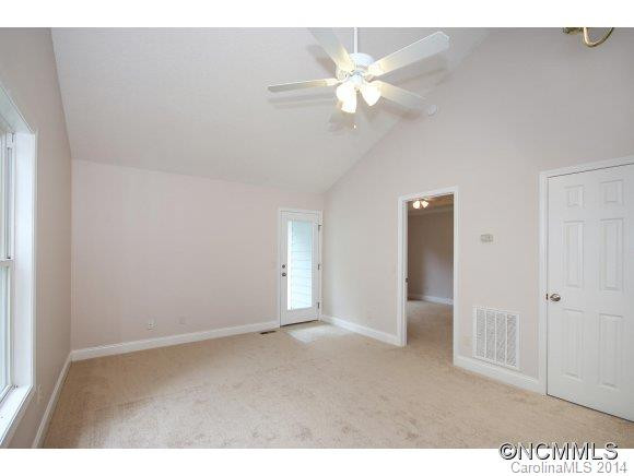 77 Lees Creek Road - Photo 8