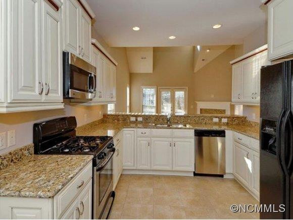98 FLORIAN LANE - Photo 4