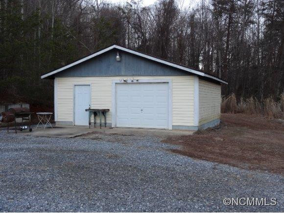 361 LANNING MILL ROAD - Photo 4