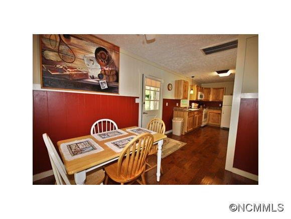 483 Wayehutta Rd - Photo 5