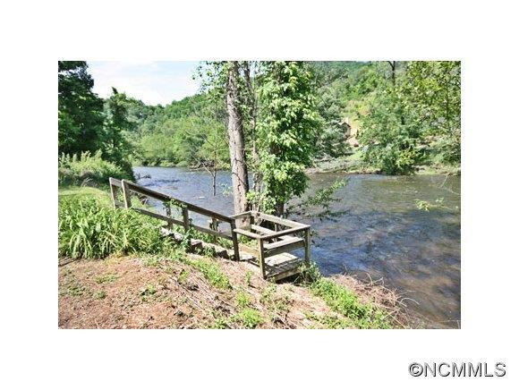 483 Wayehutta Rd - Photo 10
