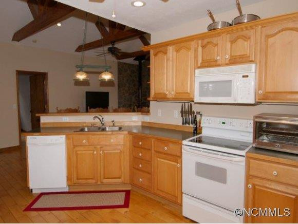 44 WOODHAVEN RIDGE - Photo 7