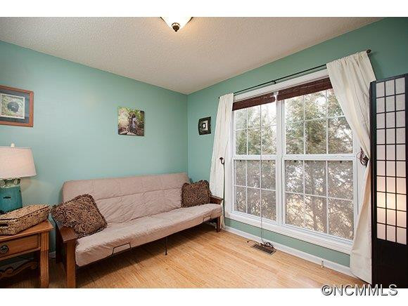 221 Jordan Rd - Photo 11