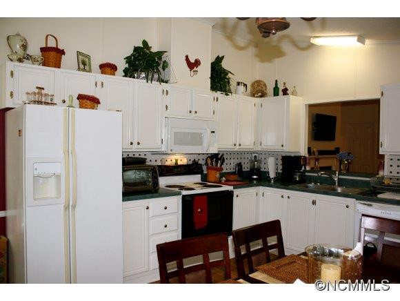 1008 Hutch Mountain Road - Photo 8