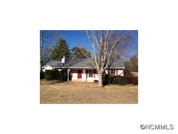 49 Lynwood Circle