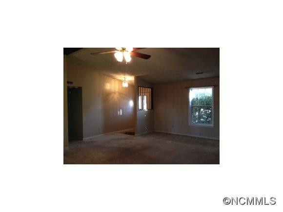 49 Lynwood Circle - Photo 2