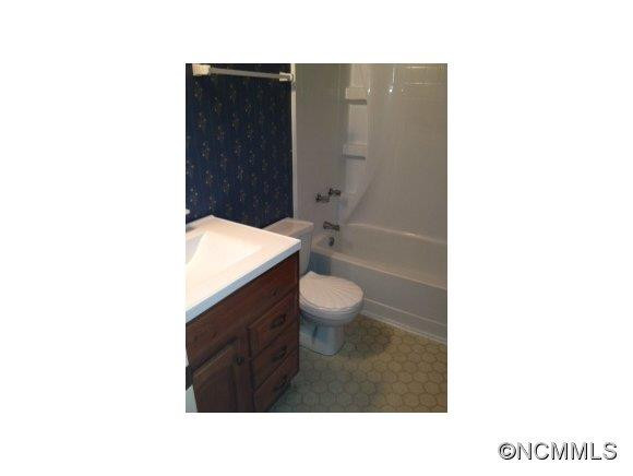 49 Lynwood Circle - Photo 11