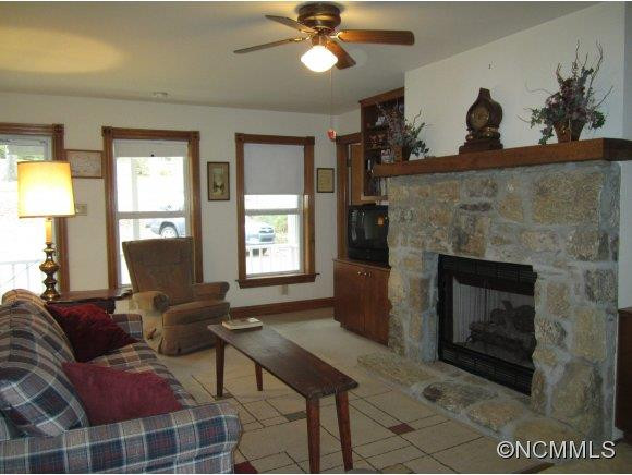 2 Hopewell Lane - Photo 2
