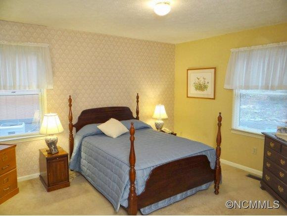 1753A Haywood Manor Road - Photo 11