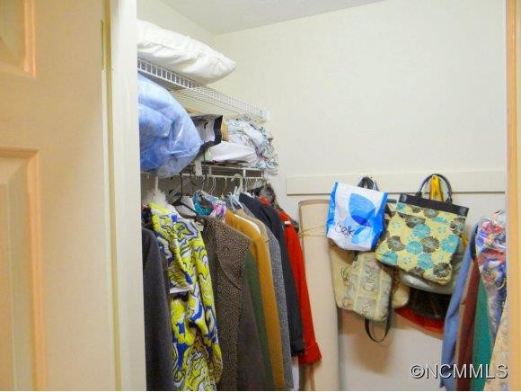 1753A Haywood Manor Road - Photo 13