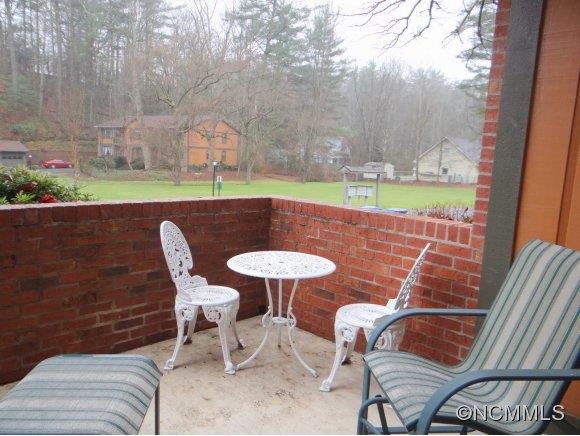 1753A Haywood Manor Road - Photo 5