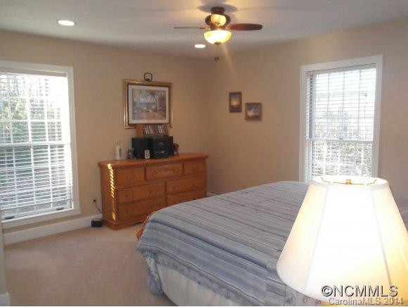 551 Rambling Drive - Photo 9